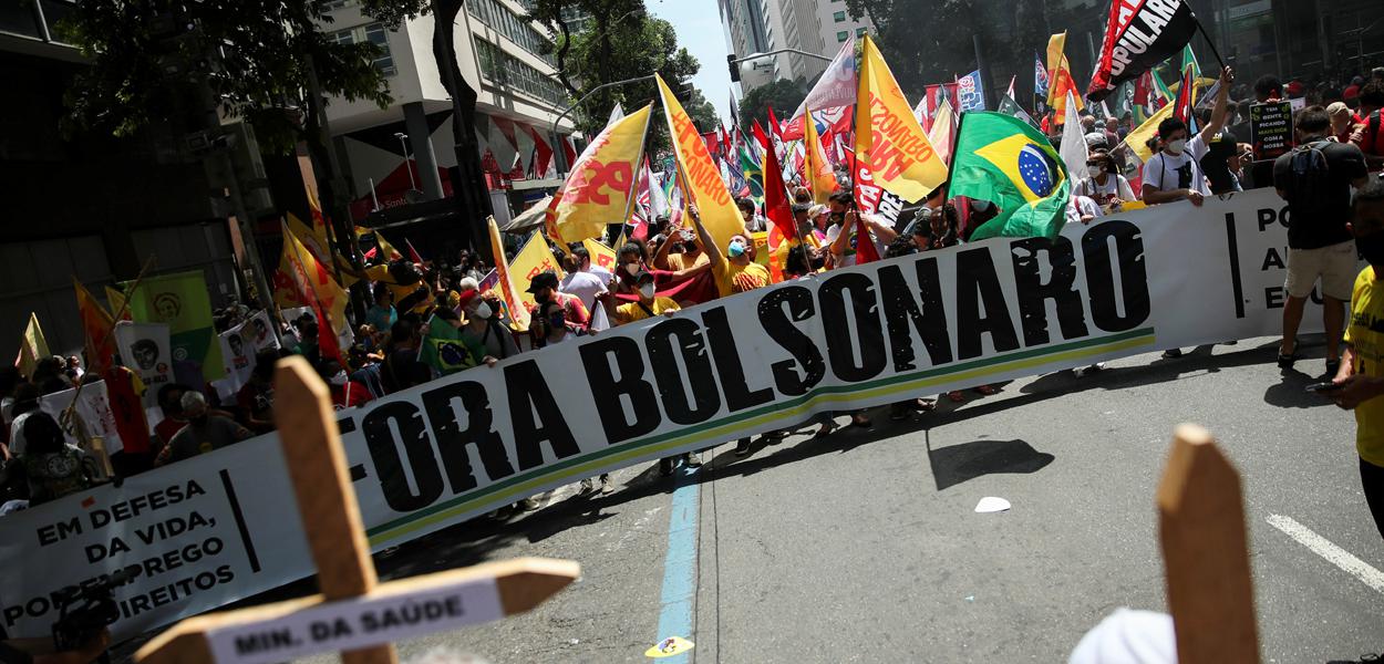 Protesto contra o presidente Jair Bolsonaro no centro do Rio de Janeiro. 02/10/2021