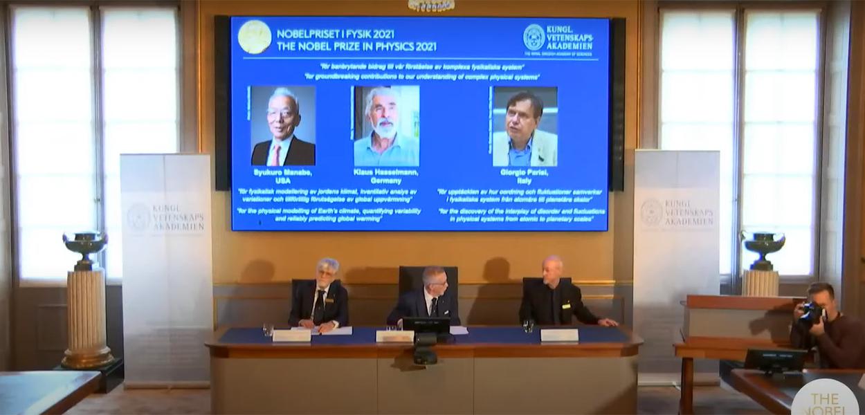 Pesquisadores Syukuro Manabe, dos EUA, Klaus Hasselmann, da Alemanha, e Giorgio Parisi