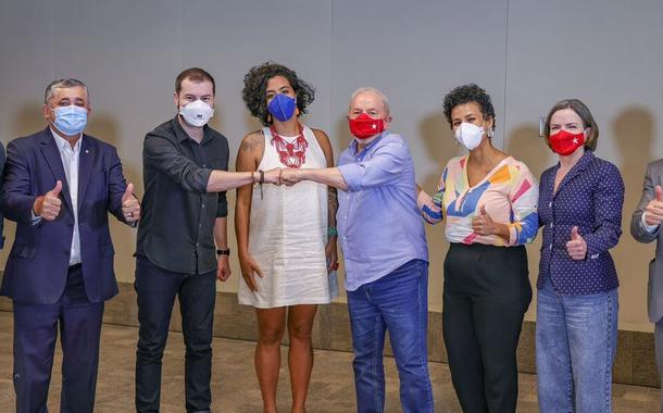 José Guimarães, Juliano Medeiros, Talíria Petrone, Lula, Áurea Carolina, Gleisi Hoffmann e Paulo Teixeira