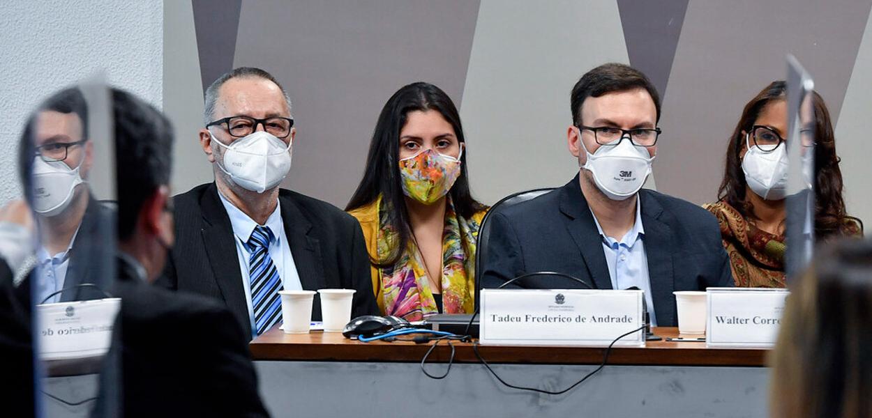 Tadeu Frederico de Andrade e Walter Correa de Souza Neto;