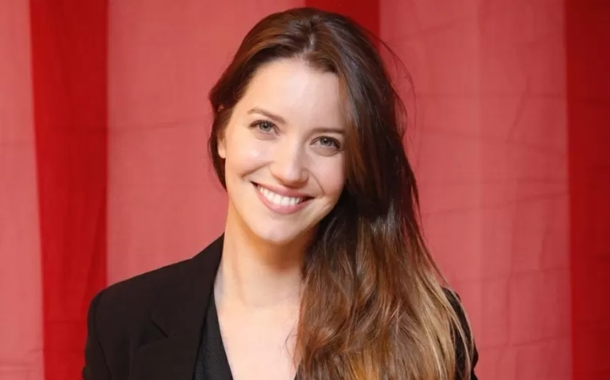 Atriz Nathalia Dill