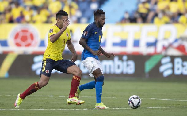 Seleção brasileira joga com a Colômbia