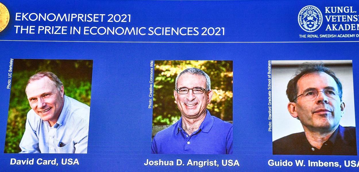 Anúncio dos vencedores do Prêmio Nobel de Economia de 2021. 11/10/2021
