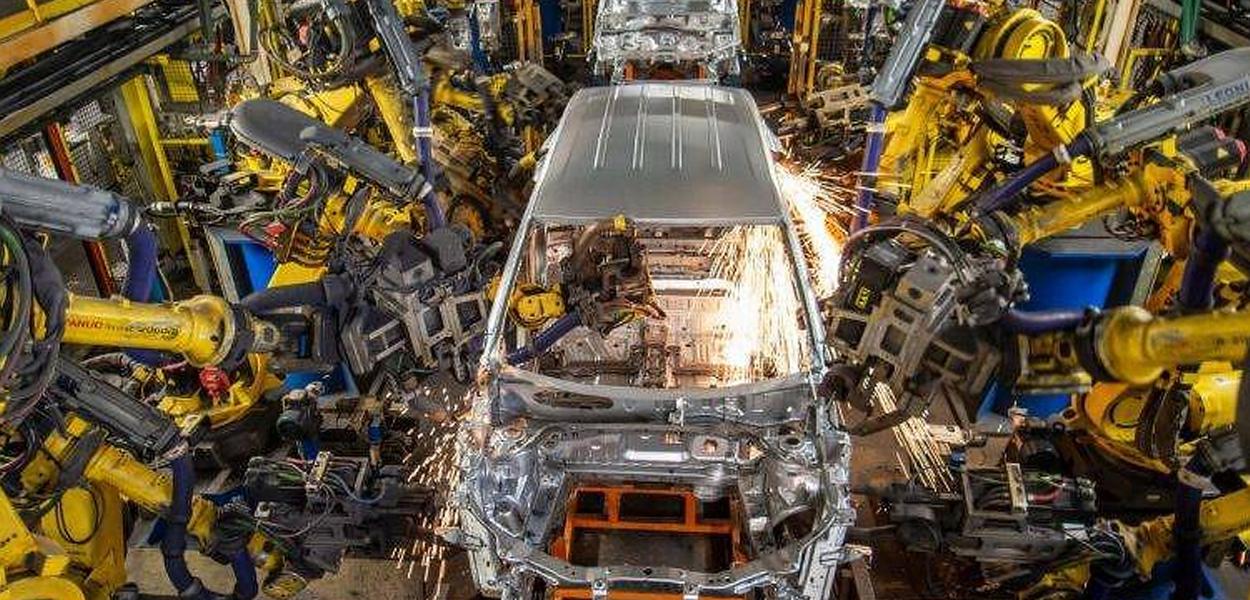 Linha de produção da GM em São Caetano do Sul, no ABC