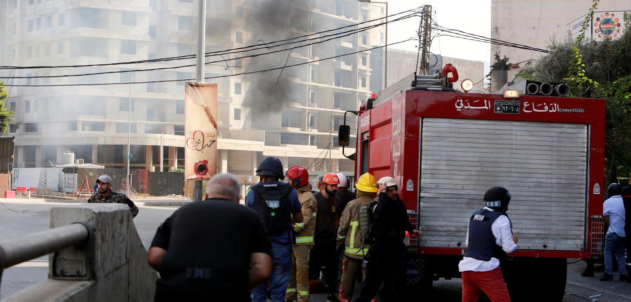 Conflito em rua de Beirute, Líbano
 14/10/2021 REUTERS/Aziz Taher