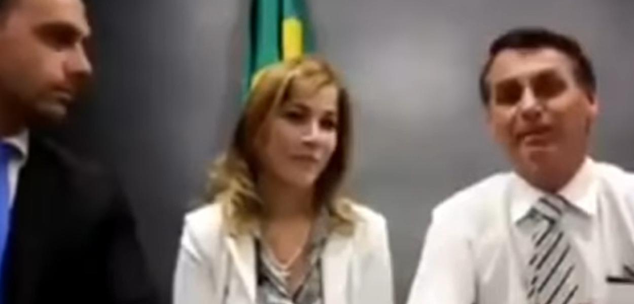 Eduardo Bolsonaro, Mayra Pinheiro e Jair Bolsonaro