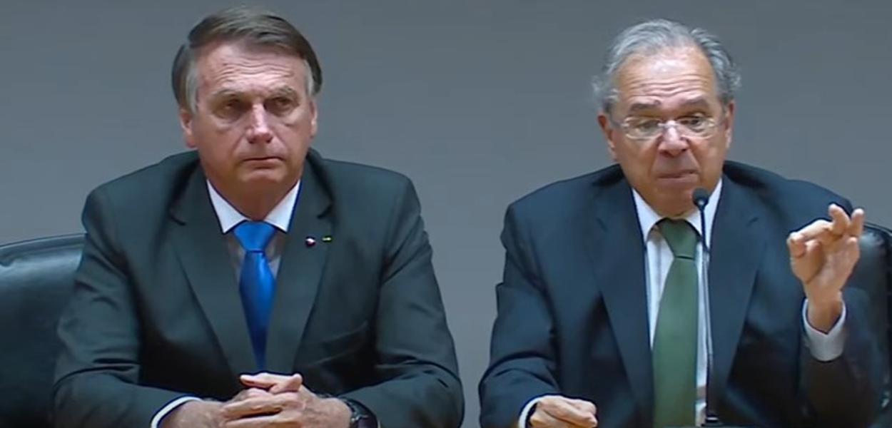 Jair Bolsonaro e Paulo Guedes em pronunciamento