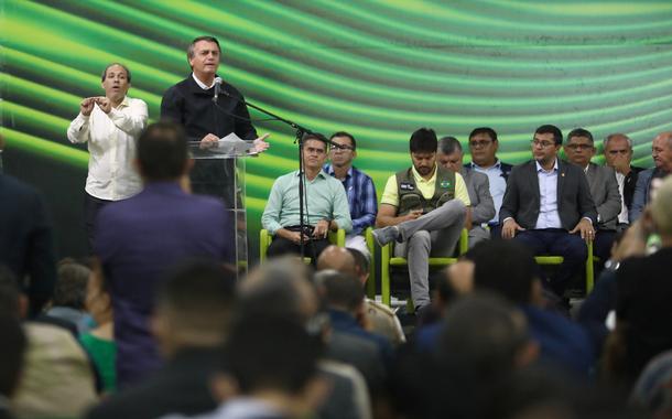 Bolsonaro durante evento da Assembleia de Deus em Manaus