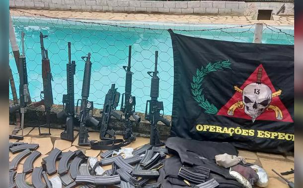 Armas apreendidas durante a operação