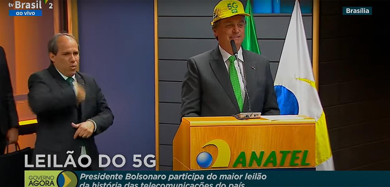 Bolsonaro fala no leilão do 5G