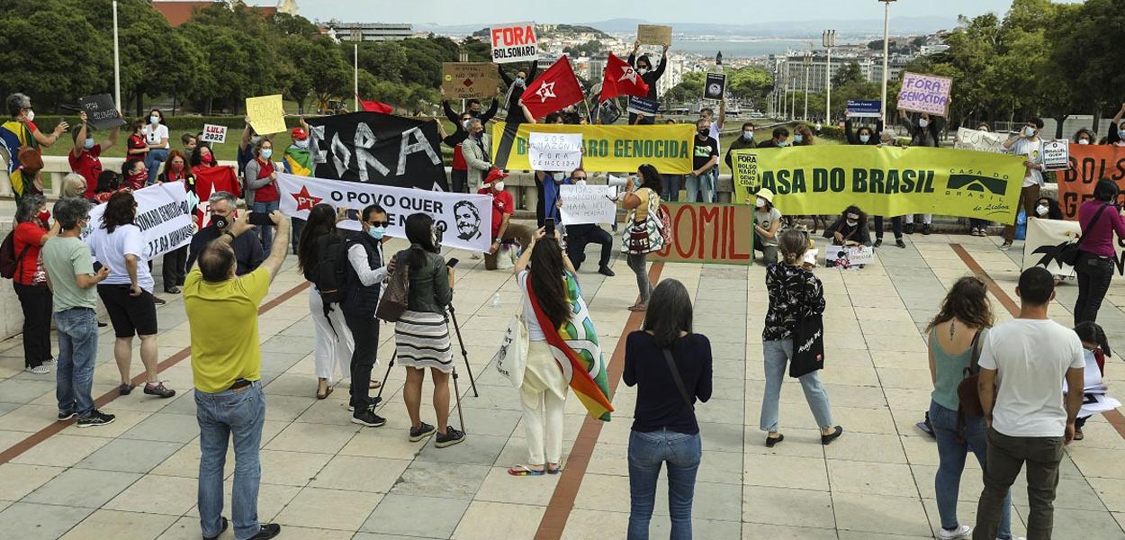 Ato contra Jair Bolsonaro em Lisboa no mês de junho