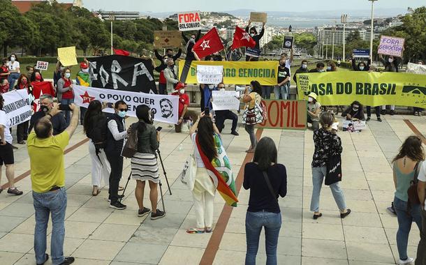 Ato contra Jair Bolsonaro em Lisboa no mês de junho