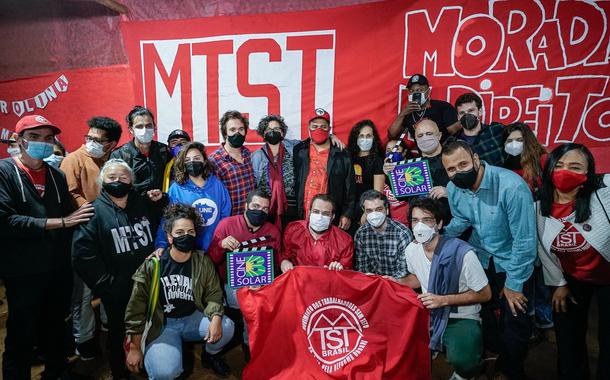 Encontro com Wagner Moura em ocupação do MTST