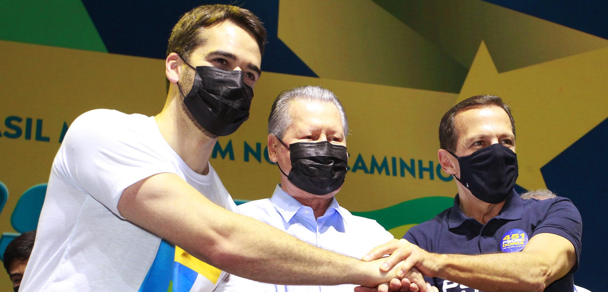 Eduardo Leite, Arthur Virgílio e João Doria