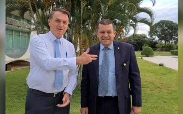 Bolsonaro e Max Guilherme