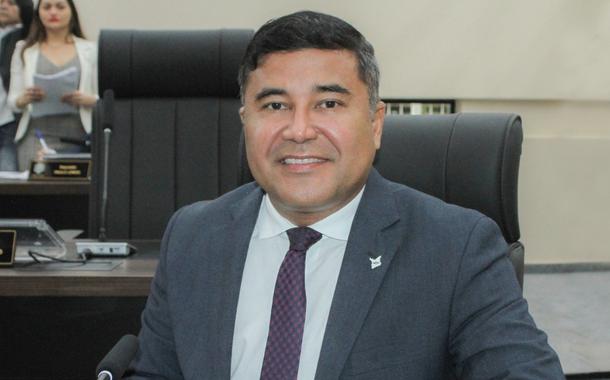 Dr. Alberto Negrão