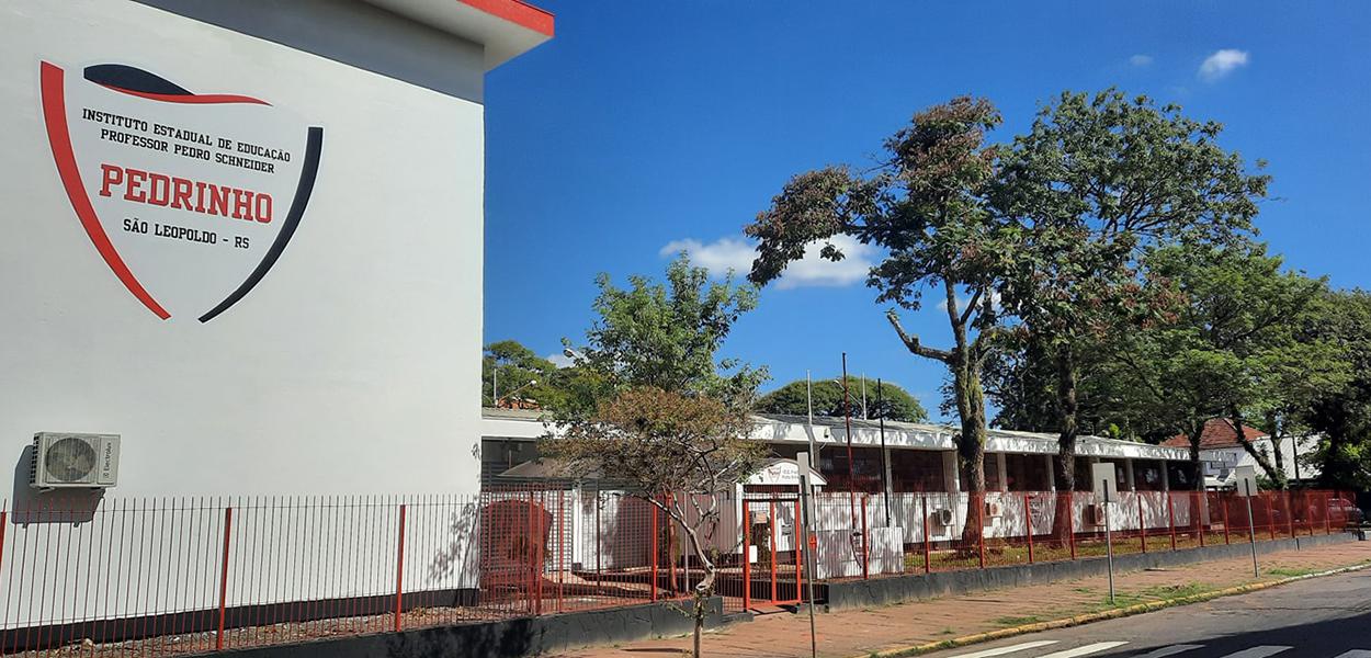 Instituto Estadual de Educação Pedro Schneider