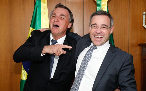 Presidente da República Jair Bolsonaro, assina Decreto de Nomeação de André Mendonça para o Supremo Tribunal Federal. 02/12/2021