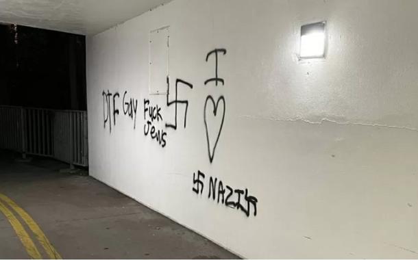 Memorial de Anne Frank é pichado com suásticas nos EUA