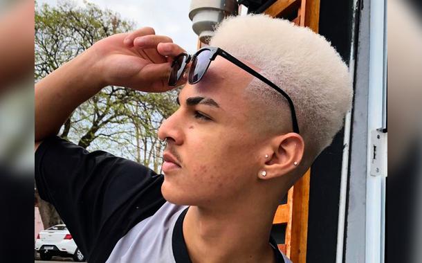 Vitor Ponciano, de 16 anos de idade, criou app para conectar público a salões afro (Foto: Arquivo pessoal/Vitor Ponciano)