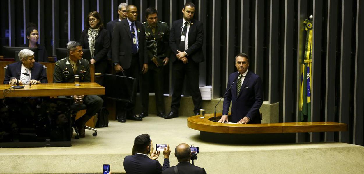 O presidente Jair Bolsonaro na Câmara dos deputados.