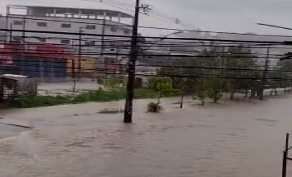 Alagamento em Jaboatão dos Guararapes (PE)