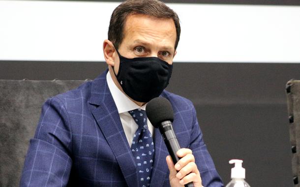 O governador de SP João Doria em coletiva de imprensa. 06/12/2021
