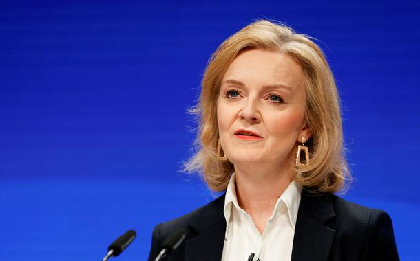 FILE PHOTO: Britain's Foreign Secretary Liz Truss speaks during the annual Conservative Party conference, in Manchester, Britain, October 3, 2021. REUTERS/Phil Noble/File Photo