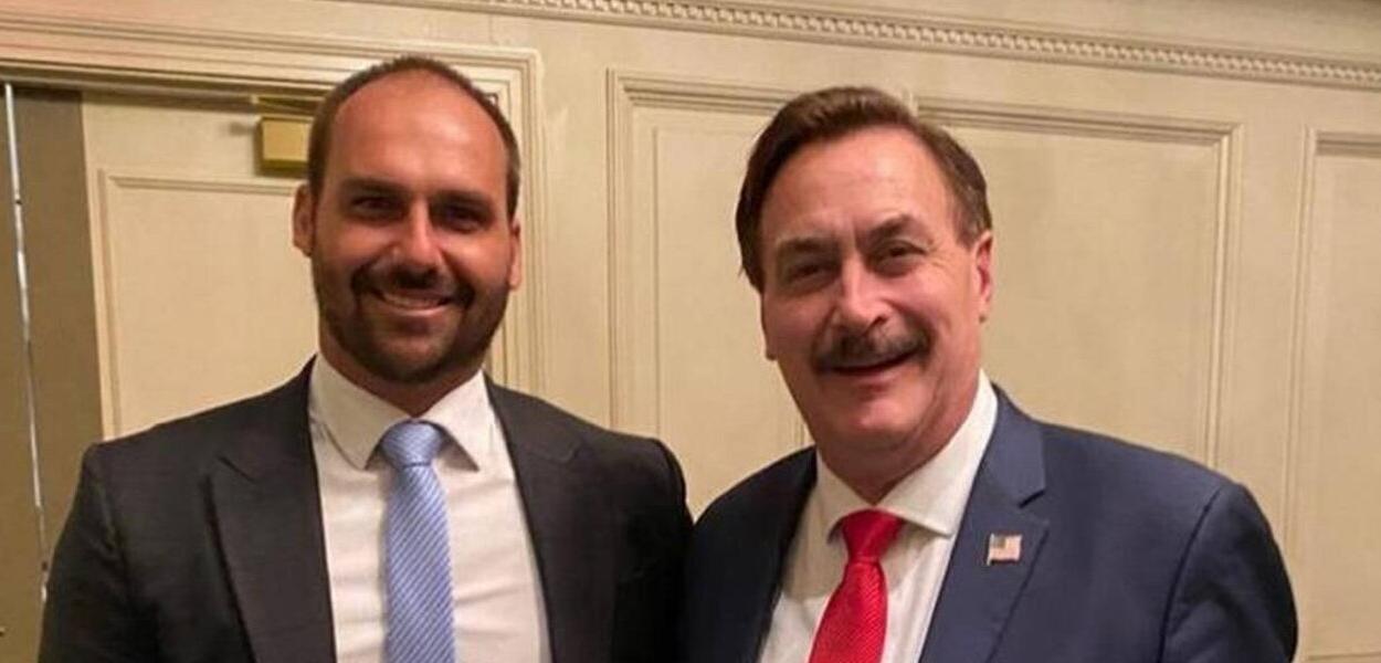 Eduardo Bolsonaro e Mike Lindell