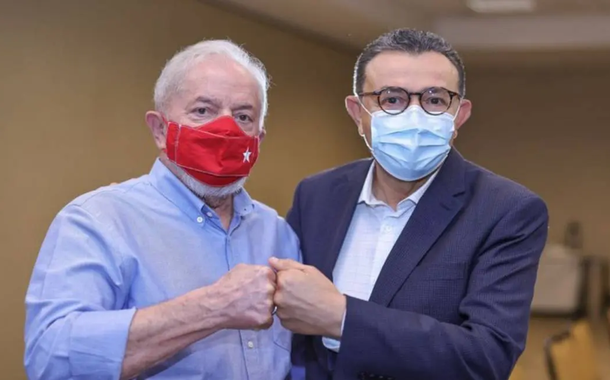 Lula e o presidente do PSB, Carlos Siqueira