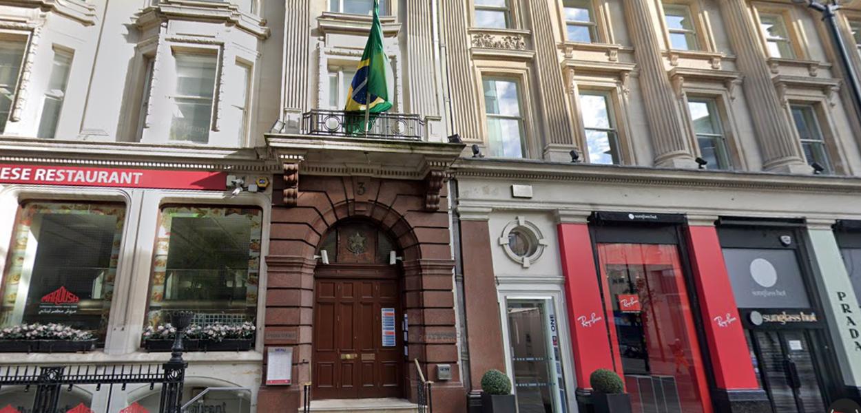 Prédio do Consulado do Brasil em Londres