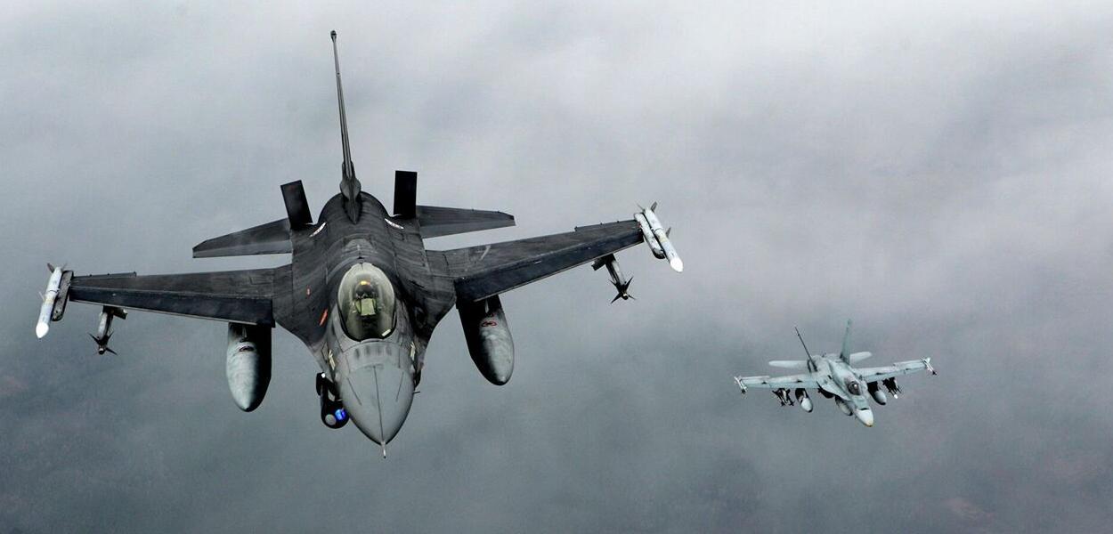 Soldado ucraniano perto de Donetsk