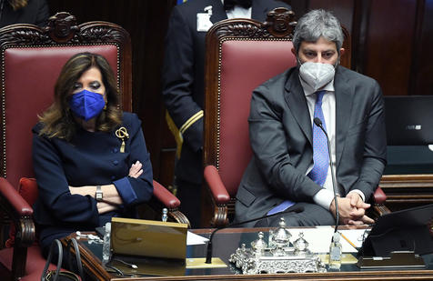 Os mandatários do Senado, Elisabetta Casellati, e da Câmara, Roberto Fico