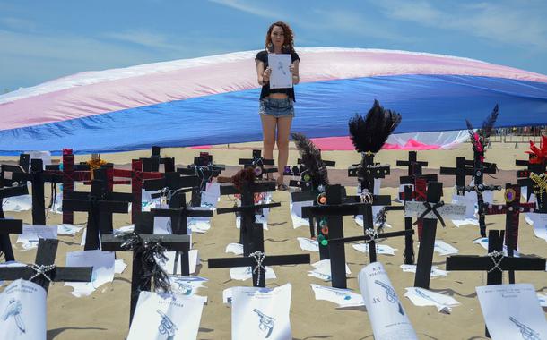 Protesto por mortes de pessoas trans no Brasil