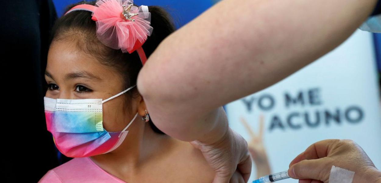 Vacinação infantil contra a Covid-19