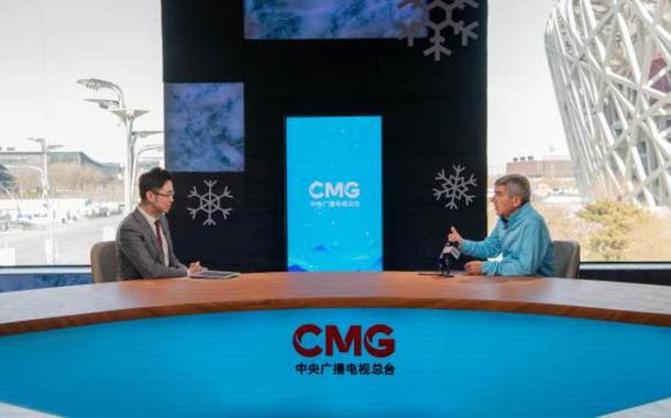 Thomas Bach, presidente do COI, concede entrevista ao Centro de Mídia da China