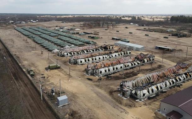 Unidade militar destruída na Ucrânia