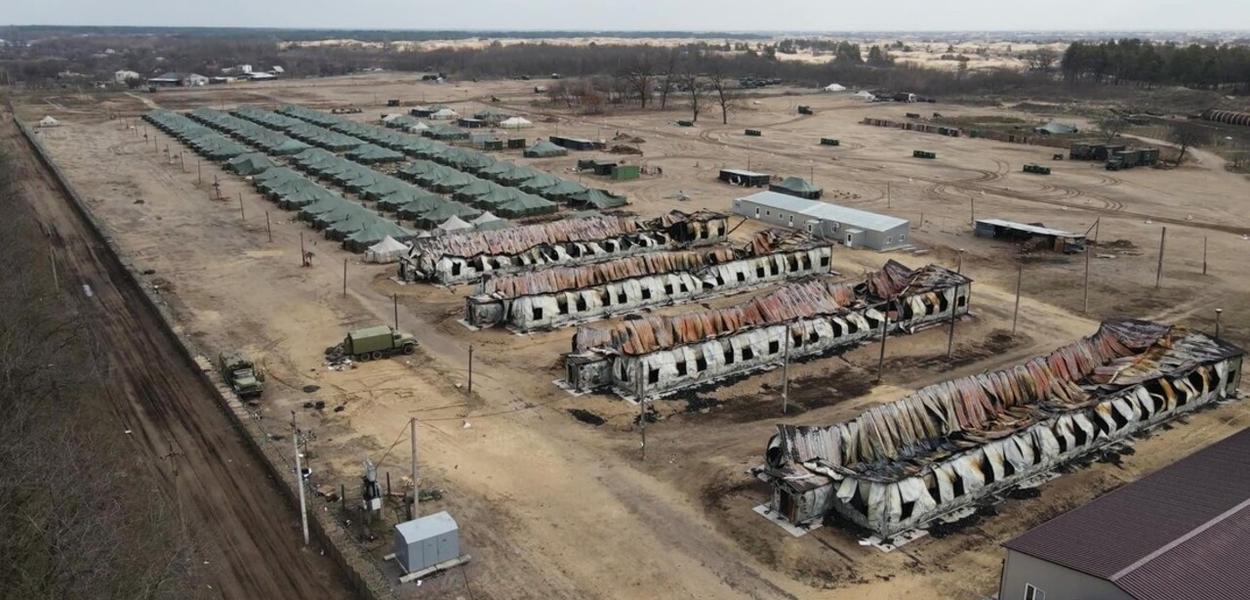 Unidade militar destruída na Ucrânia