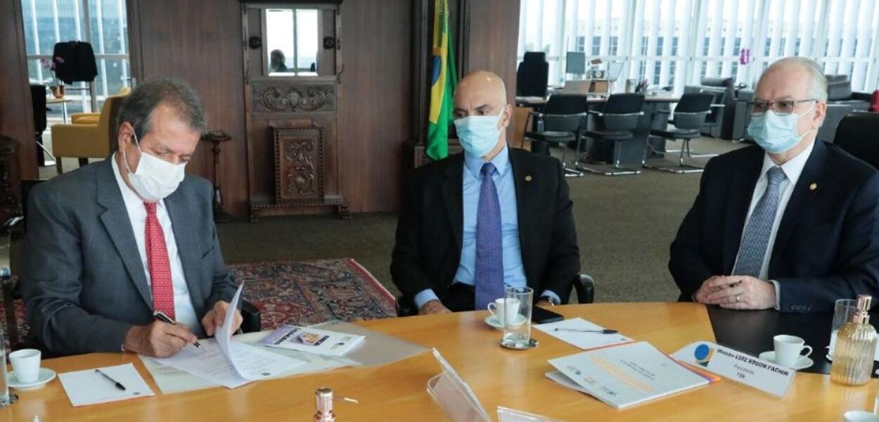 Valdemar Costa Neto, Alexandre de Moraes e Edson Fachin