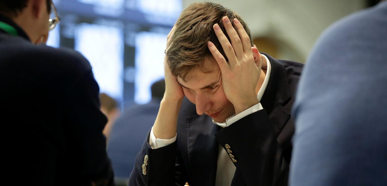 Grão-mestre russo de xadrez Sergey Karjakin