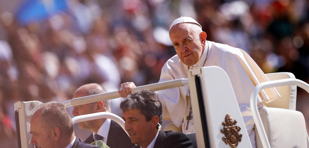 Papa Francisco durante audiência geral no Vaticano