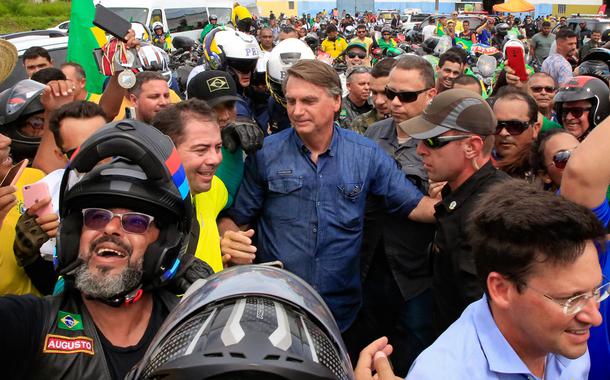 Jair Bolsonaro durante cerimônia de inauguração da duplicação de trecho da BR-101/SE e conclusão dos acessos à ponte sobre o rio São Francisco.
