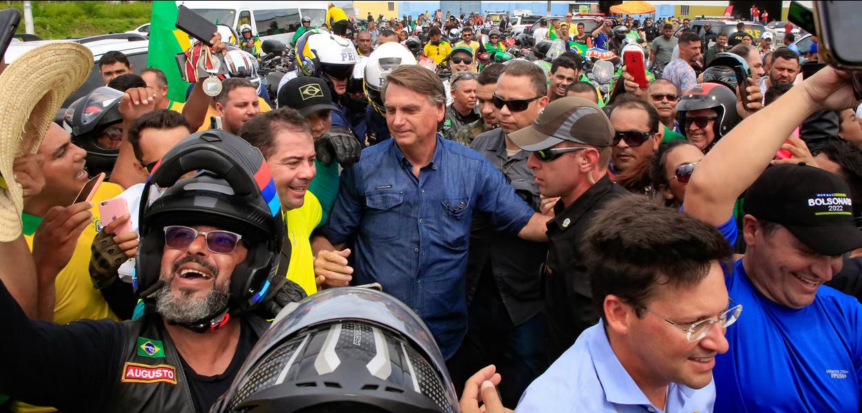 Jair Bolsonaro durante cerimônia de inauguração da duplicação de trecho da BR-101/SE e conclusão dos acessos à ponte sobre o rio São Francisco.