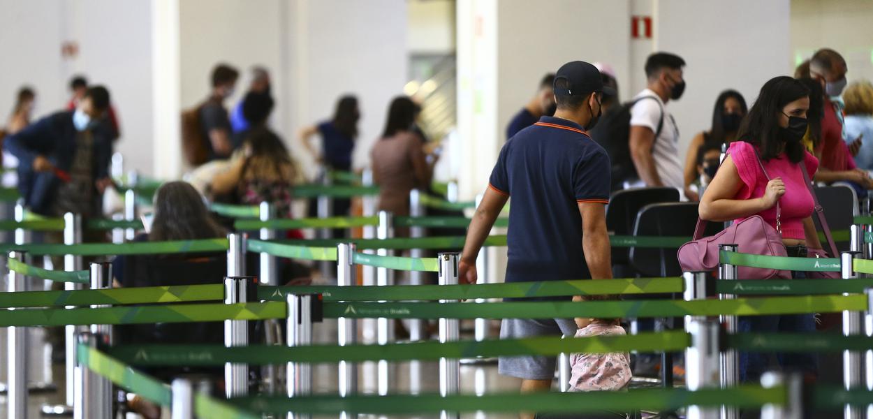 Movimentação de passageiros no Aeroporto Internacional de Brasília