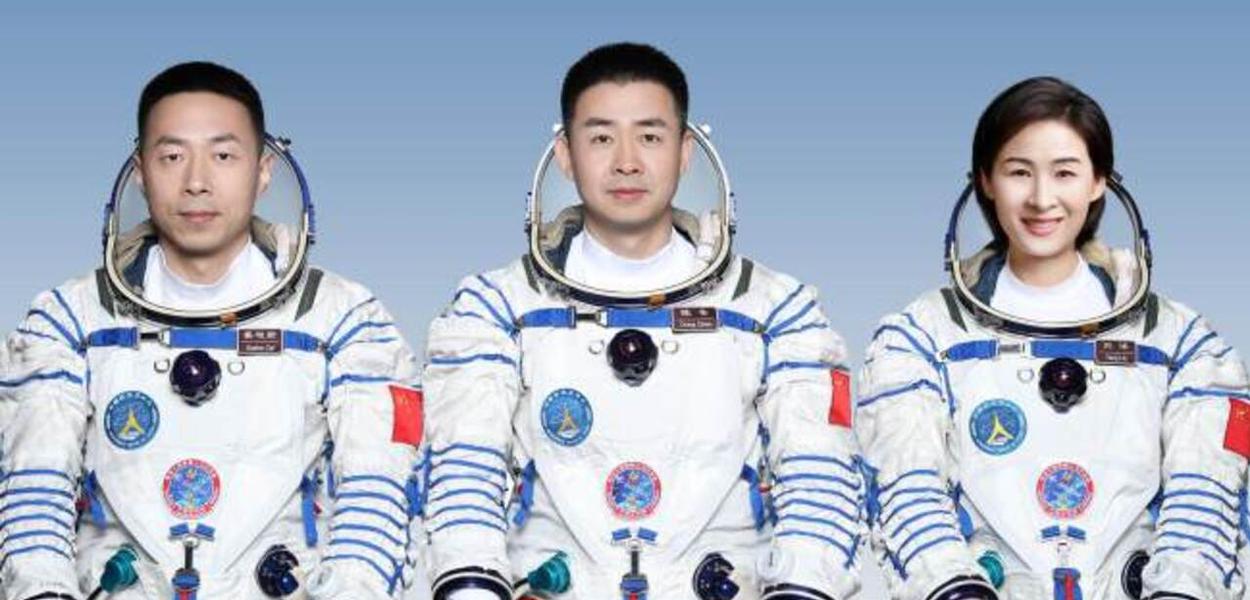 Tripulação espacial chinesa da Shenzhou-14