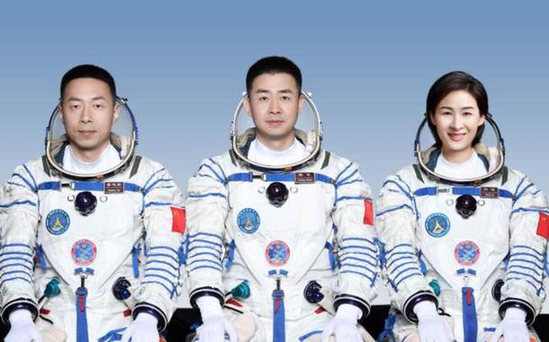 Tripulação espacial chinesa da Shenzhou-14