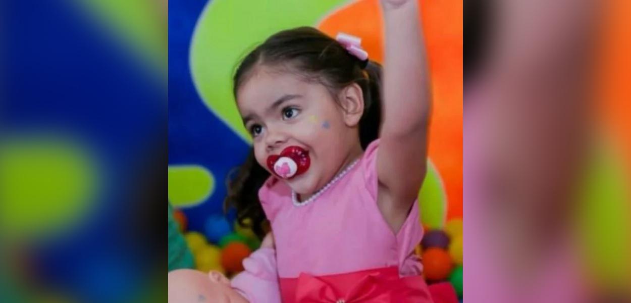 Rafaella Lozzardo Silva