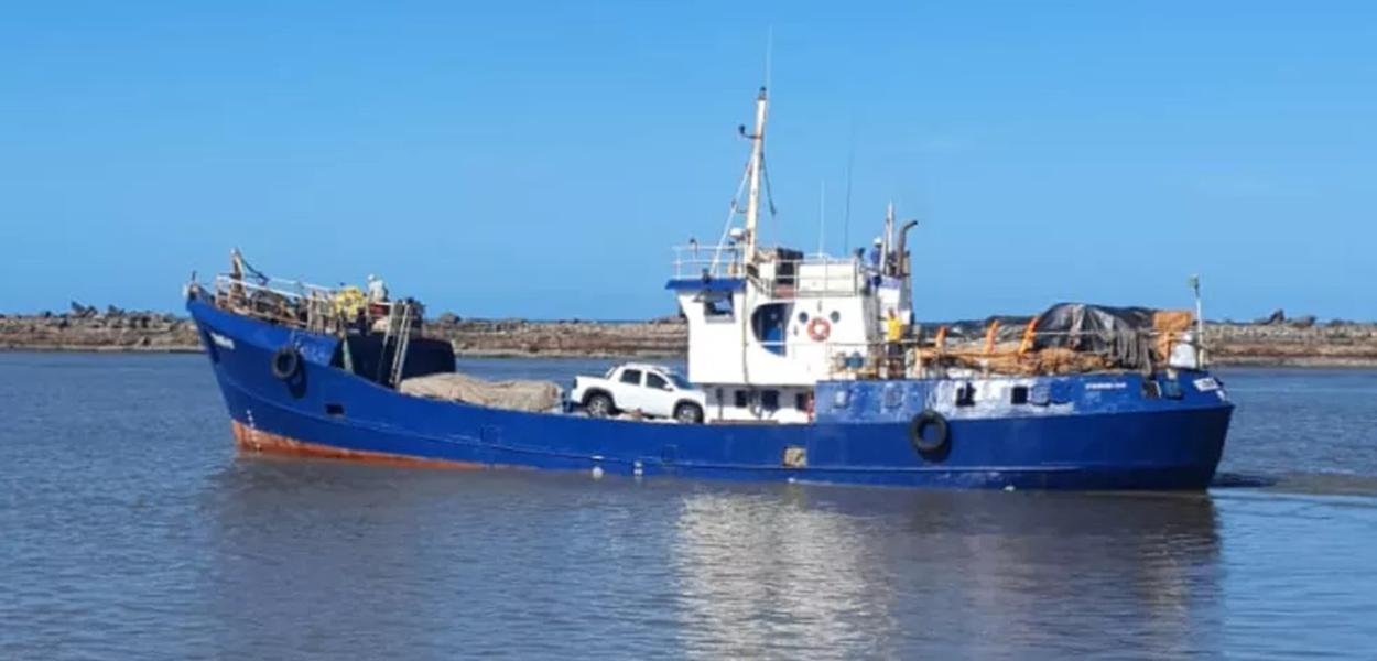 Embarcação Thaís