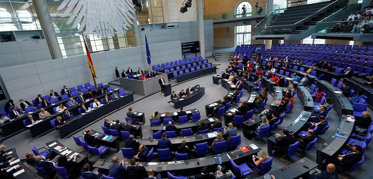 Sessão da câmara baixa do Parlamento da Alemanha, em Berlim