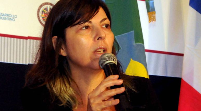 Silvina Batakis, na época em que era ministra da Economia da província de Buenos Aires